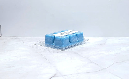 Luxury handmade wax melt with invigorating citrus and mint notes