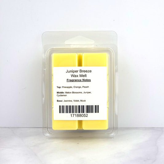 Hand-poured 2.5oz soy wax melt with a refreshing blend of fruity top notes, floral heart, and a soft musky finish, delivering a long-lasting clean burn.