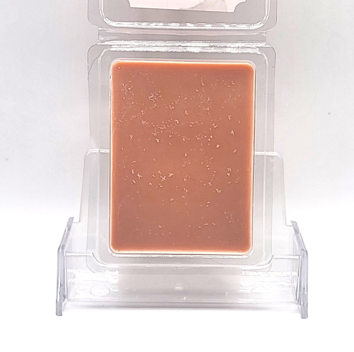 Calming sandalwood wax melt for relaxation and aromatherapy