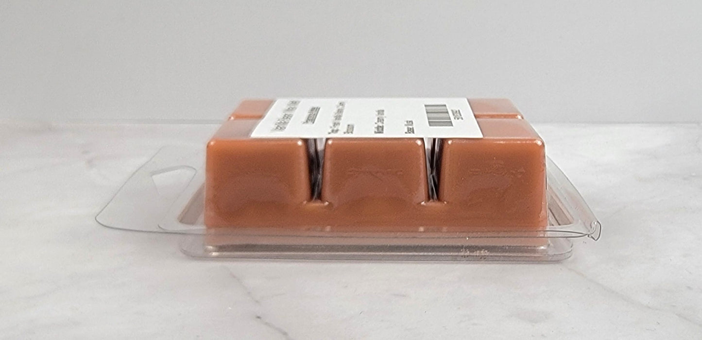 Eco-friendly wax melt with a long-lasting sweet aroma