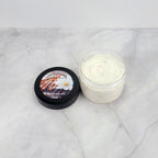 Luxurious whipped body lotion with cinnamon and vanilla scent