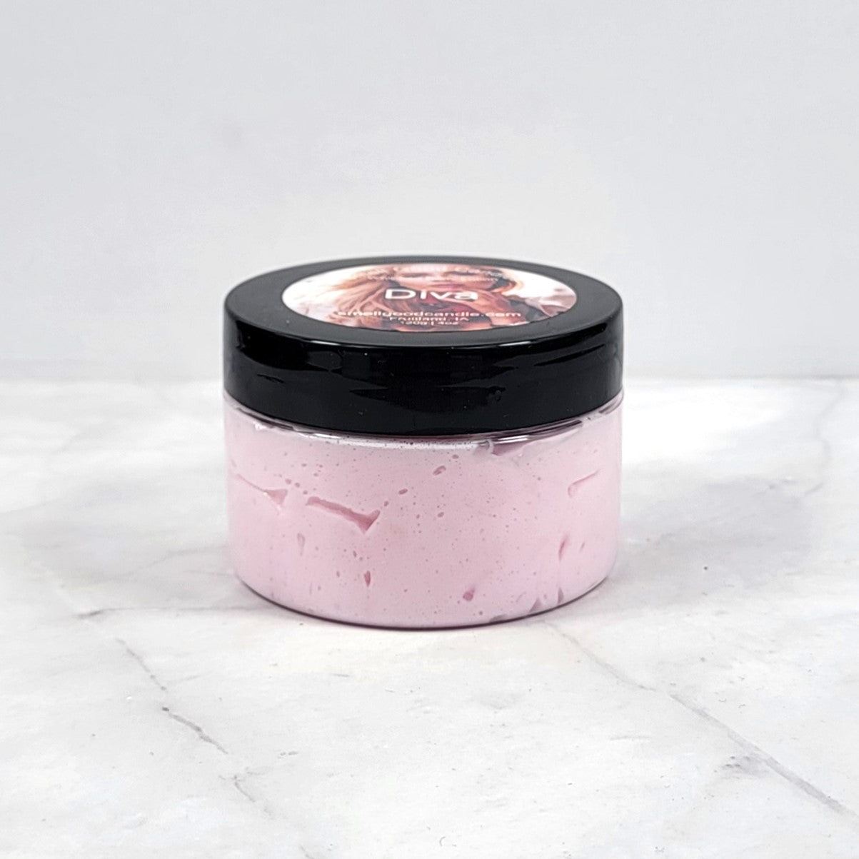 Velvety Hydration – Softens and nourishes all skin types