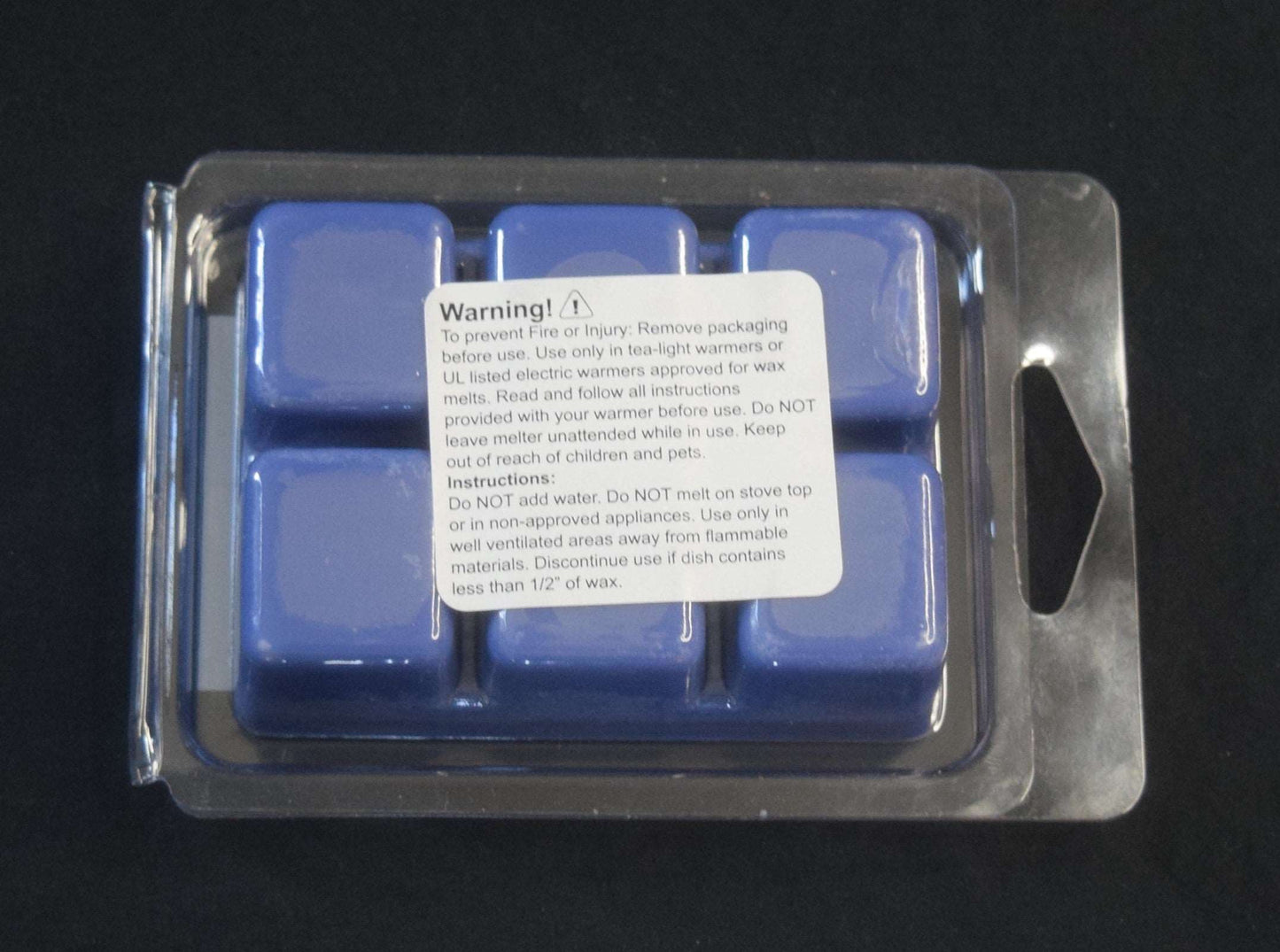 Lavender Driftwood is a fresh, woodsy fragrance with an intriguing nautical edge. This fragrance offers a unique take on a lavender scent, marrying this timeless floral with more masculine notes of cypress, cedar, and amber.  Lavender Driftwood is a versatile fragrance with wide appeal. The fresh, woody notes make it a perfect choice for lines geared towards men, while the clean and distinctive lavender aromas lend themselves well to spa or luxury home fragrance lines.