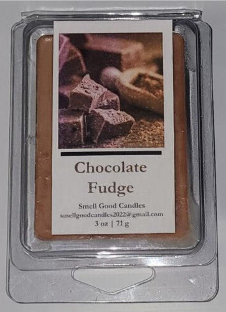 Chocolate lovers unite over this decadent fragrance. Chocolate Fudge is a rich and yummy gourmand scent oozing fudge brownie goodness. Top notes of vanilla are softened with cream and hazelnut before sinking into a gooey batter of chocolate, sugar, and praline.